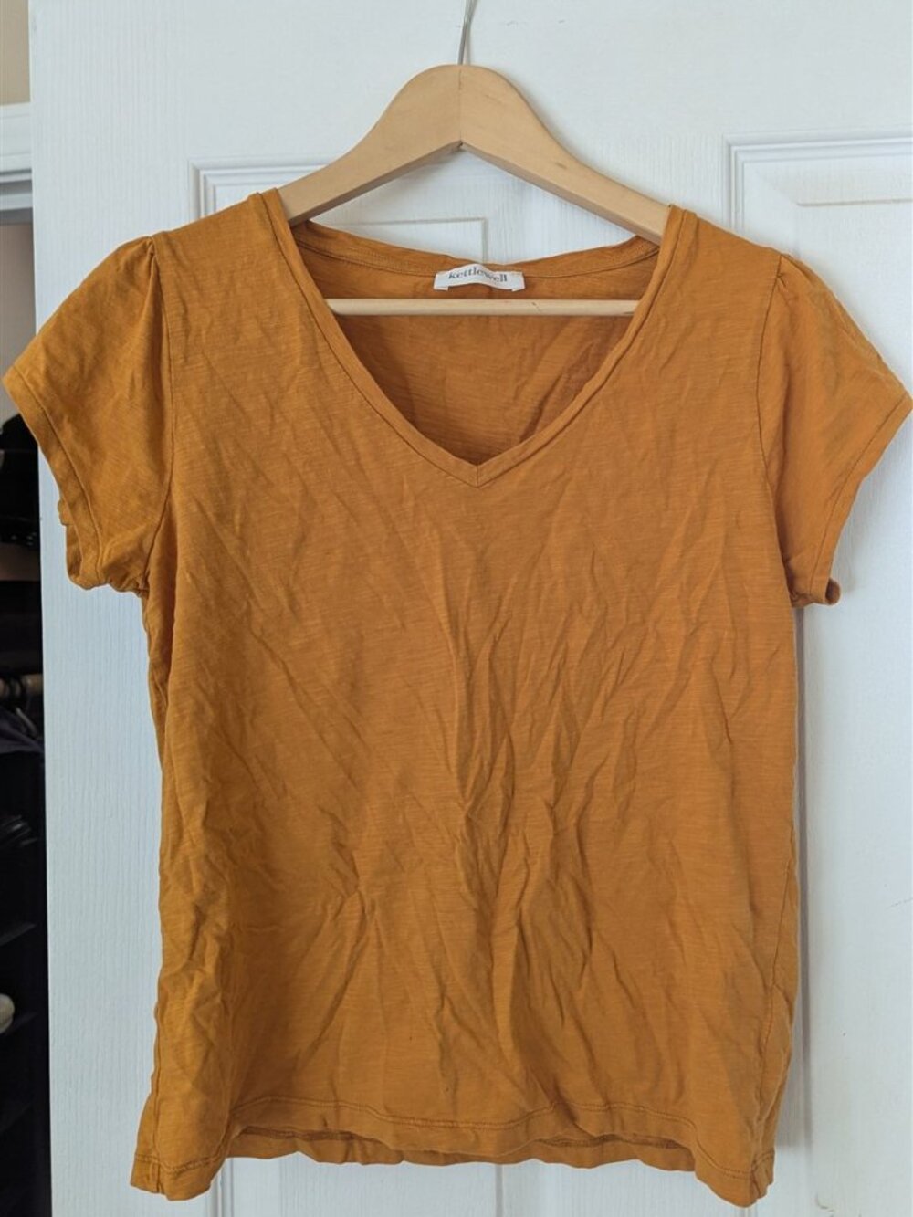 Kettlewell Mustard Gold V-Neck Tee Gathered Puff Sleeve Slub Cotton Women's